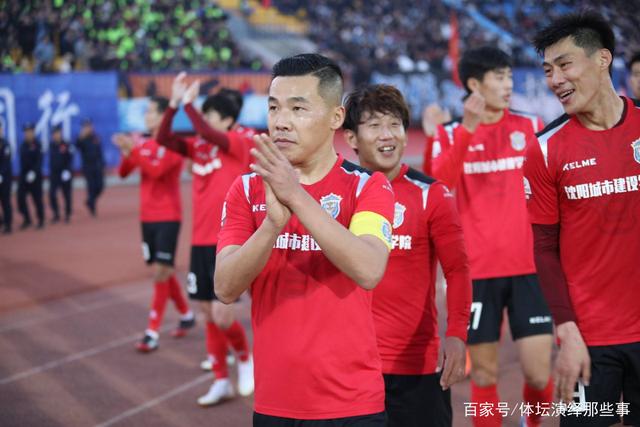 凯恩领衔ESPN金球奖模拟投票，亚马尔姆巴佩紧随其后